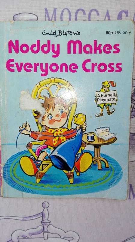 4 X NODDY  ; ENID BLYTON BOOKS