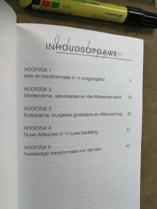 JAAP DURAND ONTLUISTERDE WERELD Die Afrikaner en sy Kerk in `n veranderende Suid Afrika