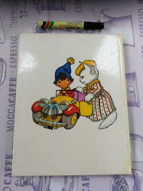 THE NEW STMICHAEL BOOK OF NODDY STORIES ( St Michael  Enid Blyton )