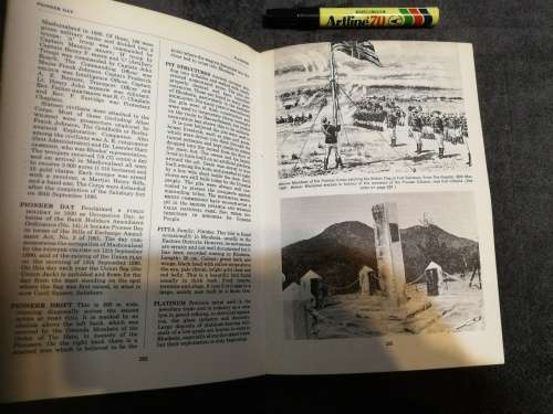 ENCYCLOPAEDIA RHODESIA ( Rhodesiana )