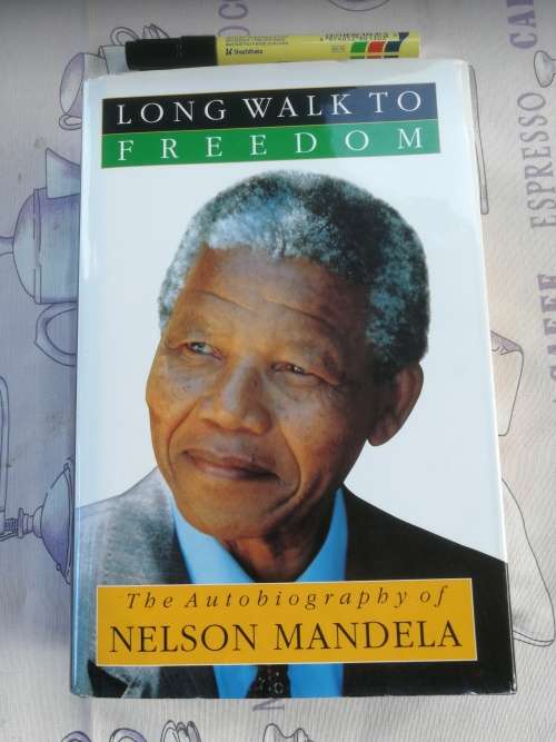LONG WALK TO FREEDOM THE AUTOBIOGRAPHY OF NELSON MANDELA ( Hardcover First Edition )