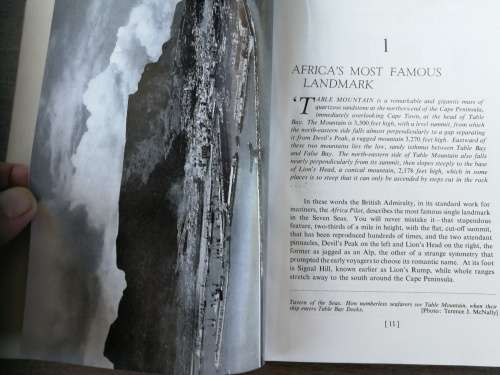 THE STORY OF TABLE MOUNTAIN by ERIC ROSENTHAL Table Mountain Aerial Cableway Official Souvenir Guide