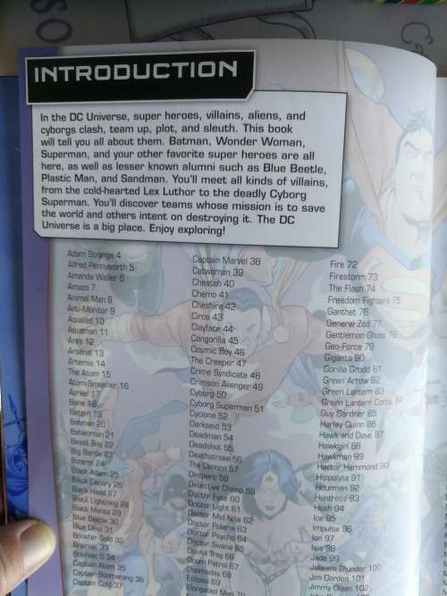 DC COMICS THE ULIMATE CHARACTER GUIDE ( A to Z Facts and Stats on 200 DC Universe Heroes and Villain