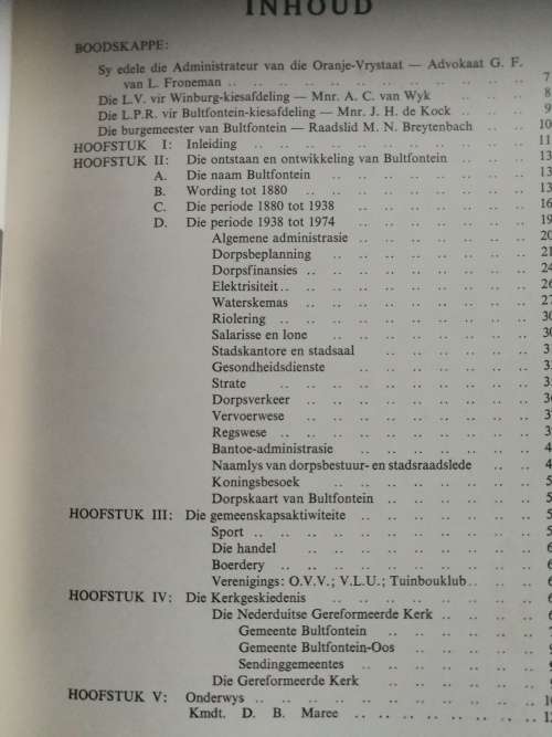 BULTFONTEIN 1871 - 1974 GREPE UIT DIE GESKIEDENIS   M N Breytenbach en S J J Coetzee NG KERK