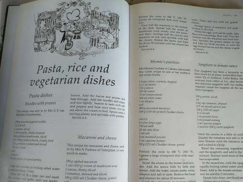 2 books YOU LET`S COOK 4 Favourites from S A Kitchens PLUS SUPER WINNING RECIPIES CARMEN NIEHAUS
