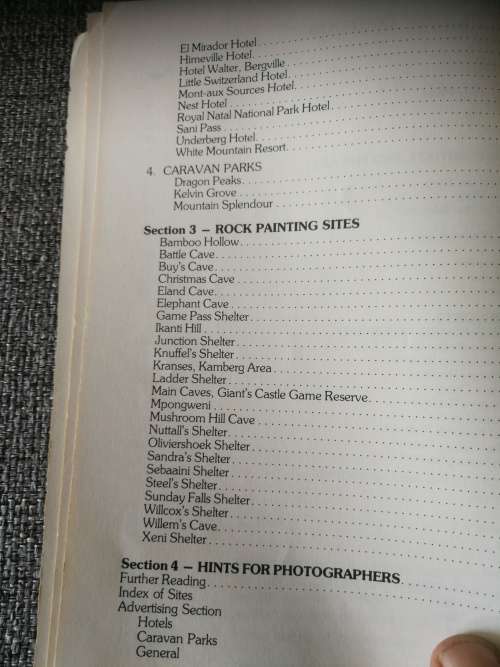 The DRAKENSBERG BUSHMEN and their ART With a Guide to the Painting Sites A R WILLCOX includes Errata