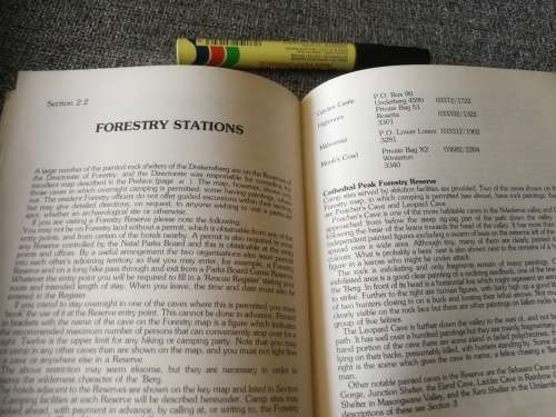 The DRAKENSBERG BUSHMEN and their ART With a Guide to the Painting Sites A R WILLCOX includes Errata