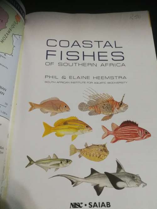 COASTAL FISHES OF SOUTHERN AFRICA PHIL and ELAINE HEEMSTRA  (Seawater Fish species )