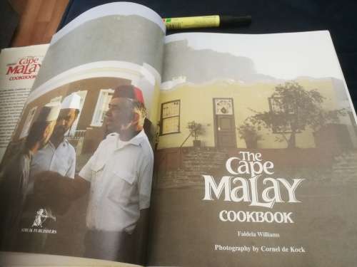 The CAPE MALAY COOKBOOK FALDELA WILLIAMS ( Softcover )