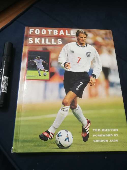 FOOTBALL SKILLS TED BUXTON ( Soccer  training manual and coaching tips  and drills )