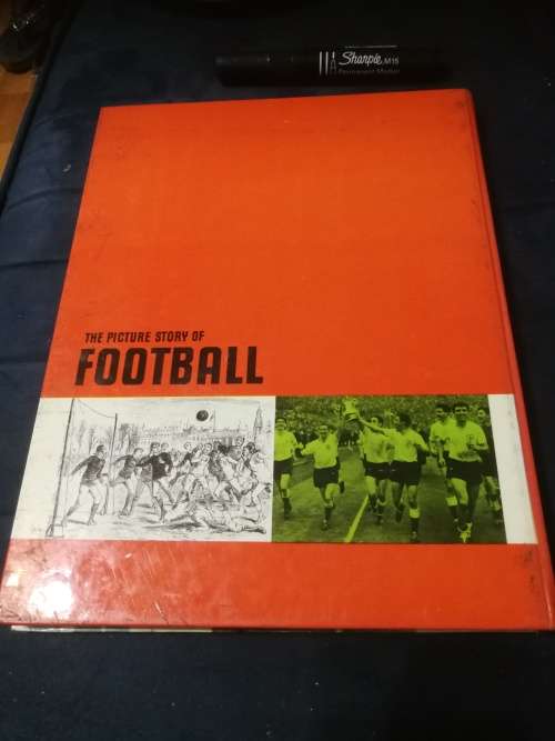 THE PICTURE STORY OF FOOTBALL FRANK BUTLER ( Soccer )