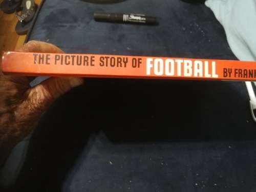 THE PICTURE STORY OF FOOTBALL FRANK BUTLER ( Soccer )