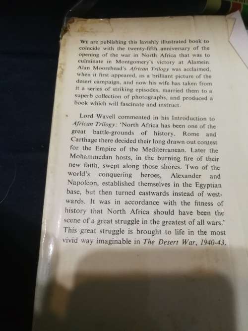 THE DESERT WAR The North African Campaign 1940 - 1943 ALAN MOOREHEAD ( poor dust jacket )