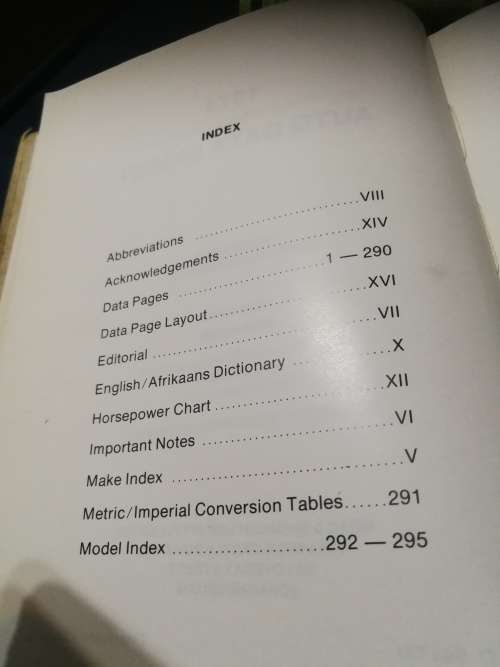 AUTO DATA DIGEST 74 Mead and McGrouther ( Pty ) Ltd ( Motor Cars Motorcar Specifications 1973/74 )