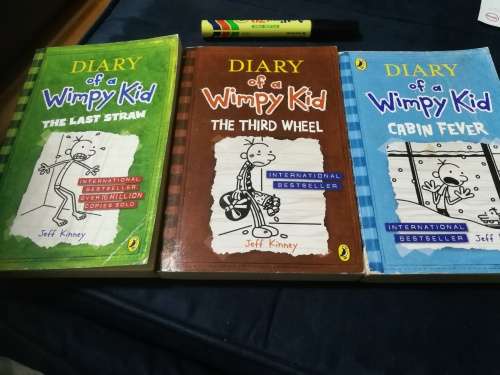 3 DIARY OF A WIMPY KID Books JEFF KINNEY (The Third Wheel The Last Straw Cabin Fever )