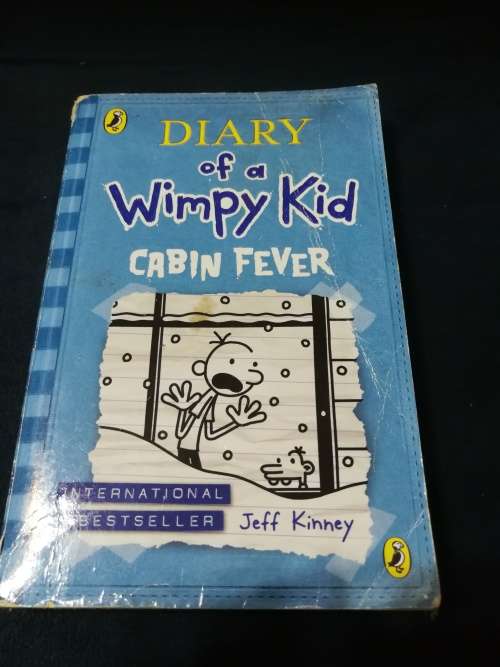 3 DIARY OF A WIMPY KID Books JEFF KINNEY (The Third Wheel The Last Straw Cabin Fever )
