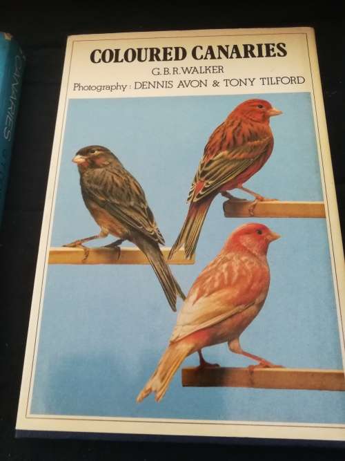 2 BOOKS CANARIES G T DODWELL  plus COLOURED CANARIES G B R WALKER  Caged Birds Aviaries Avirary