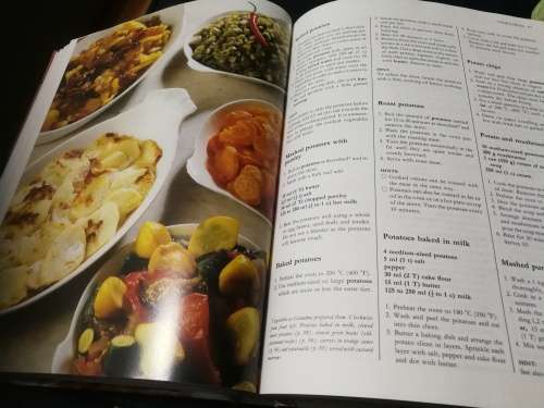 COOK AND ENJOY IT S J A DE VILLIERS Seventh Completely Revised Edition ( South African Cookbook )