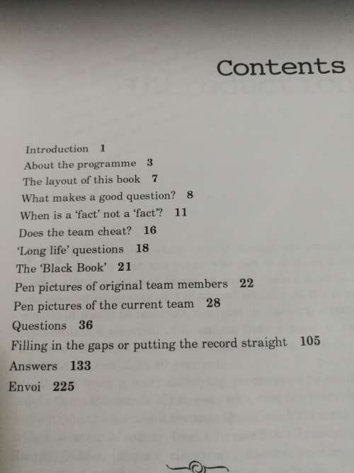 THE PERM BOOK OF TEST THE TEAM edited by DEWAR McCORMACK (Quiz questions and answers gen. knowledge