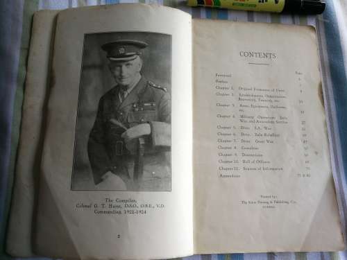 HISTORY OF THE NATAL MOUNTED RIFLES COLONEL GODFREY THOS HURST 1935 ( Softcover )