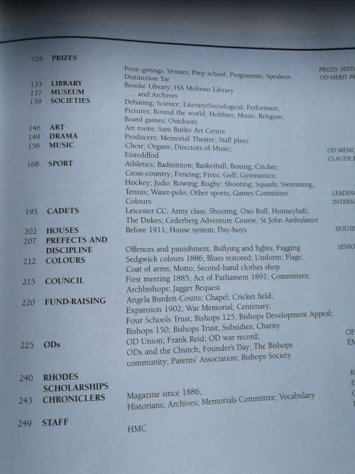 BISHOPS 150 A History of the Diocesan College , Rondebosch JOHN GARDENER ( Cape Town School )