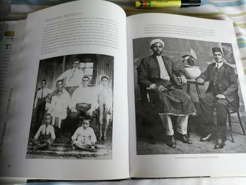 MANY LIVES 150 Years of Being Indian in South Africa GOOLAM VAHED ASHWIN DESAI THEMBISA WAETJEN