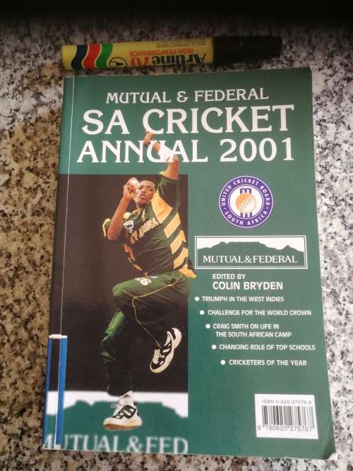 SA CRICKET ANNUAL 2001 ( South African Cricketing Annual S A  )