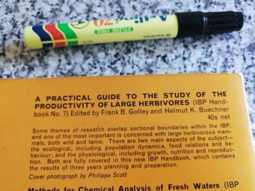 A PRACTICAL GUIDE TO THE STUDY OF THE PRODUCTIVITY OF LARGE HERBIVORES FRANK B GOLLEY
