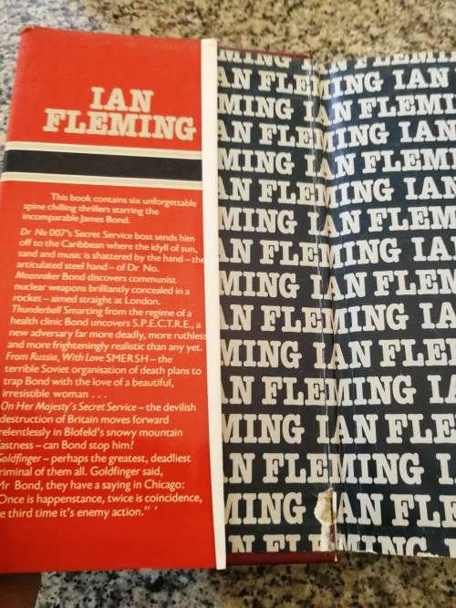 IAN FLEMING DR NO MOONRAKER THUNDERBALL FROM RUSSIA WITH LOVE 6 Books in 1