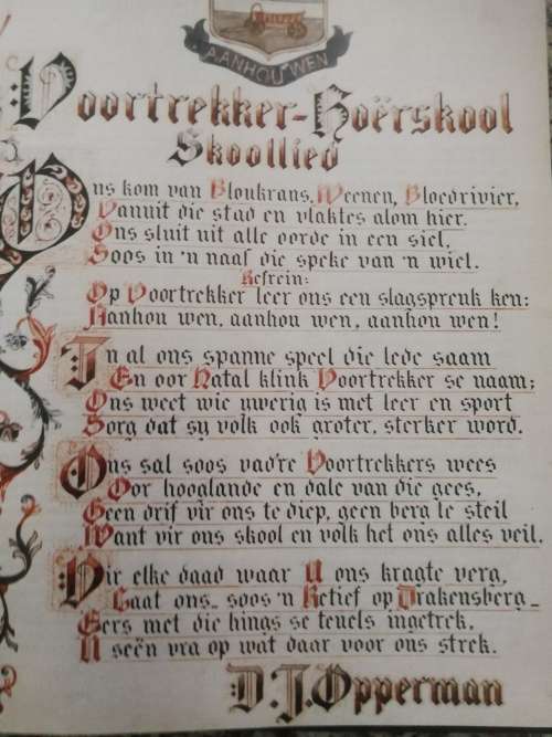 DIE VOORTREKKERSKOLE IN DIE VOORTREKKERSTAD EERS MET DIE HINGS SE TEUELS INGETREK skool school