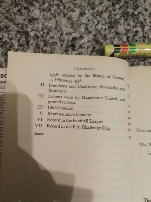 MANCHESTER UNITED by PERCY M YOUNG ( 1962 ) (  soccer )