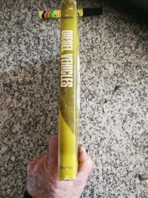 DIESEL VEHICLES P N FENTON A Practical Guide Operation Maintenance and Repair ( Mechanical Engines