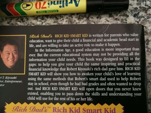 RICH KID SMART KID by ROBERT T KIYOSAKI Giving your Child a Financial Head Start