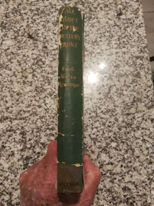 ALL QUIET ON THE WESTERN FRONT ERICH MARIA REMARQUE ( World War One WW1 )
