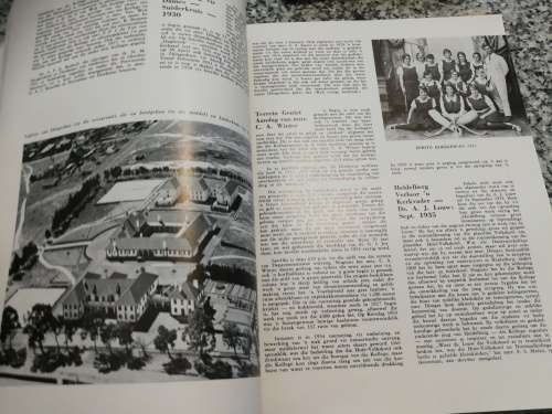 WEERSPIEELINGE 1909 - 1959 GEDENKBLAD VAN DIE HEIDELBERGSE ONDERWYSKOLLEGE VYFTIGJARIGTE BESTAAN