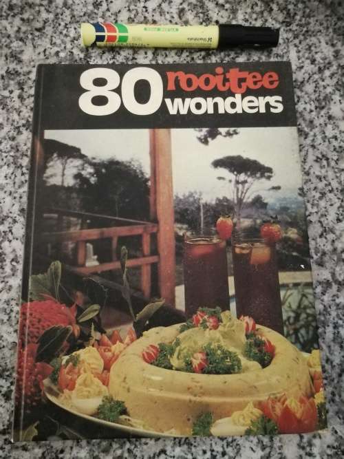 Afrikaans 80 ROOITEE WONDERS ROOIBOSTEEBEHEERRAAD  CLANWILLIAM Tweede Uitgawe 1979 (  Resepte )