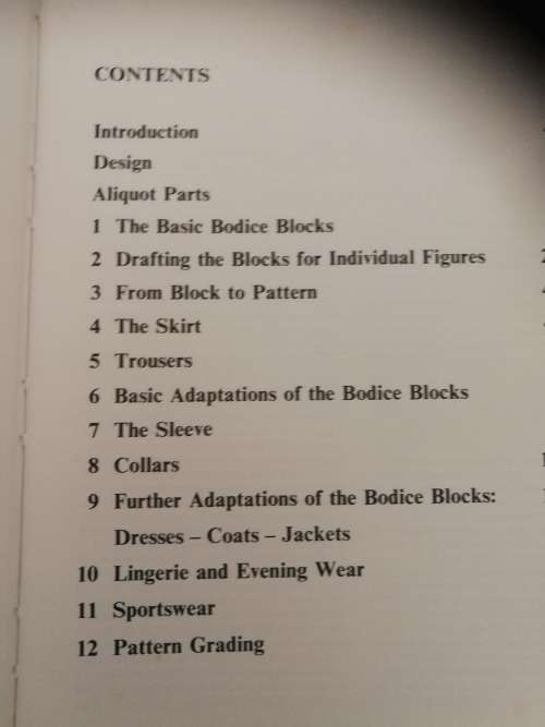 METRIC PATTERN CUTTING  WINIFRED ALDRICH Fully Updated and Extended clothing clothes patterns