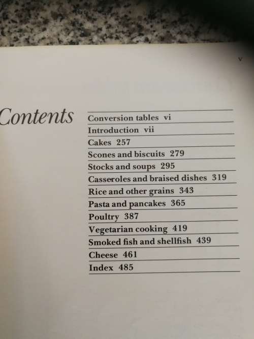 DELIA SMITH`S COOKERY COURSE Part One plus Part Two  ( cooking cook books cookbook )