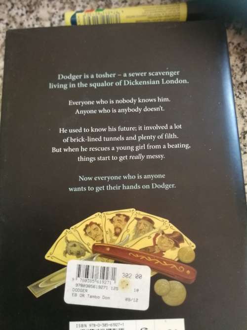 TERRY PRATCHETT DODGER Hardcover