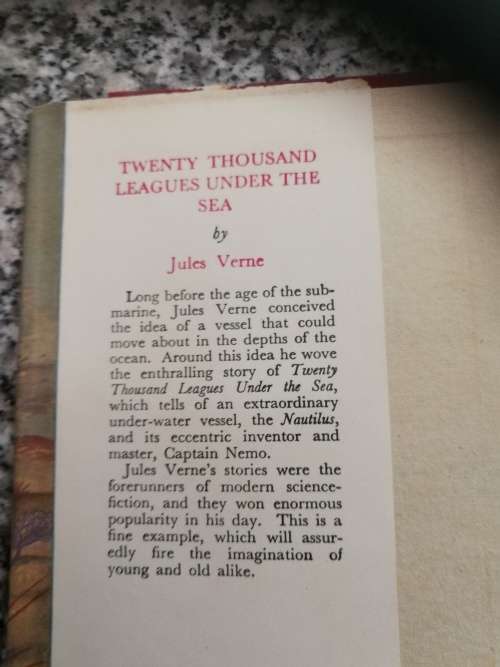 TWENTY THOUSAND LEAGUES UNDER THE SEA  by JULES VERNE 20 000   (20000)