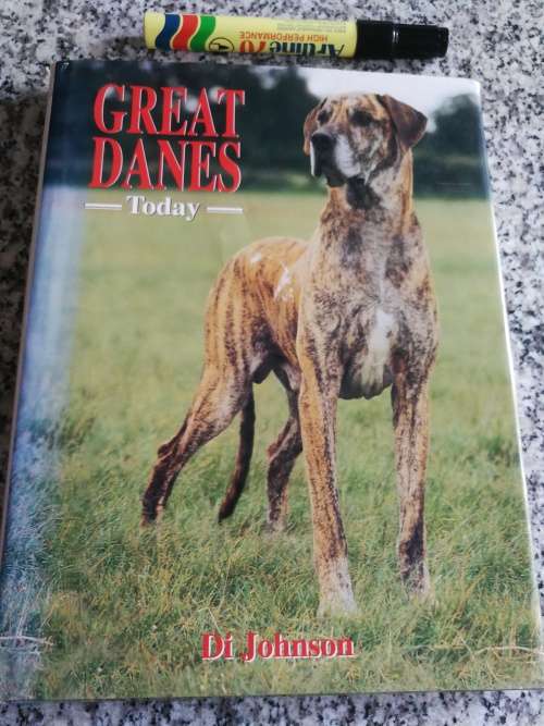 GREAT DANES TODAY Di JOHNSON  Dog dogs