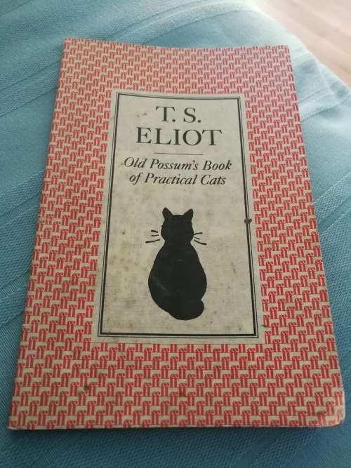 OLD POSSUM`S BOOK OF PRACTICAL CATS 1988  ( Poems for the young  )