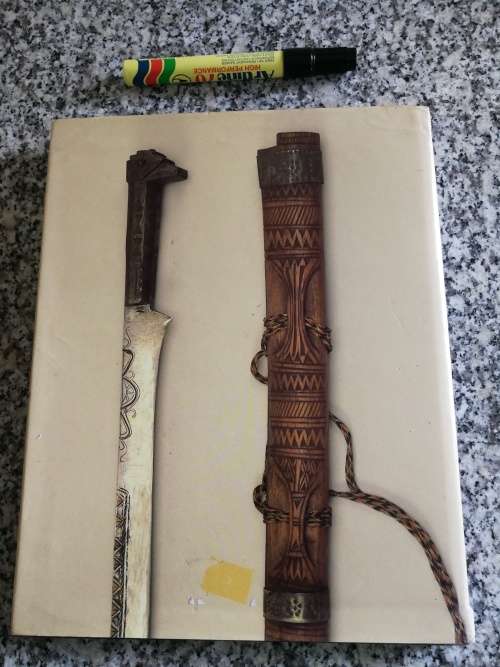AFRICAN ARMS AND ARMOUR CHRISTOPHER SPRING  1993