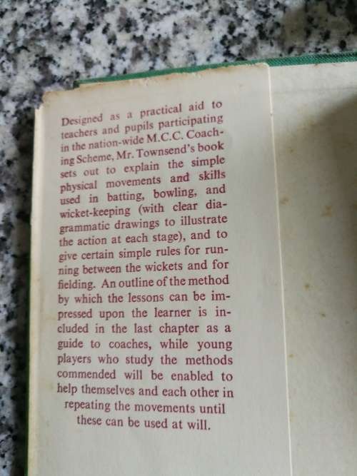 THE OXFORD POCKET BOOK OF CRICKET COACHING D TOWNSEND 1953
