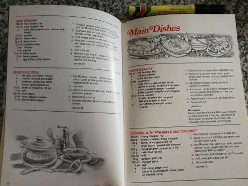 TASTY TREATS WITH ROOIBOS  (  cookbook recipes )