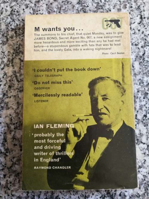 A Bundle of 7 JAMES BOND 007 IAN FLEMING Softcover Books