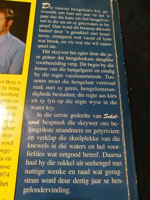 3 X A E van den BERG HENGEL BOEKE ( fishing angling books in Afrikaans )