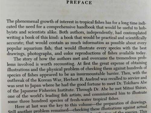 HANDBOOK OF TROPICAL AQUARIUM FISHES Dr HERBERT R AXELROD Dr L P SCHULTZ (  tropical fish )