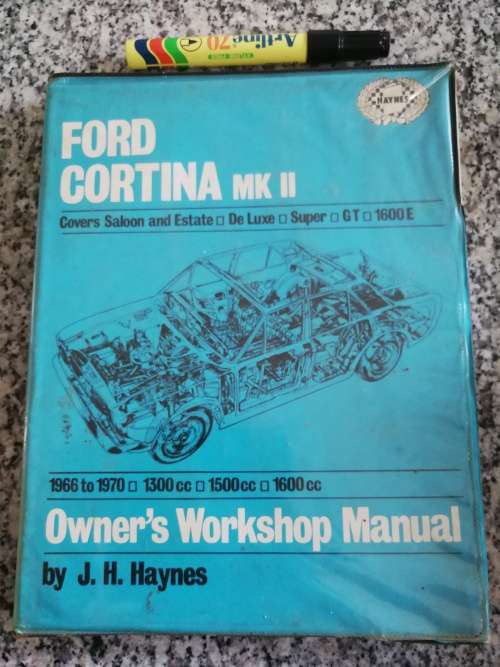 HAYNES FORD CORTINA Mk II 1966 TO 1970 OWNER`S WORKSHOP MANUAL J H HAYNES ( Mk 2 )