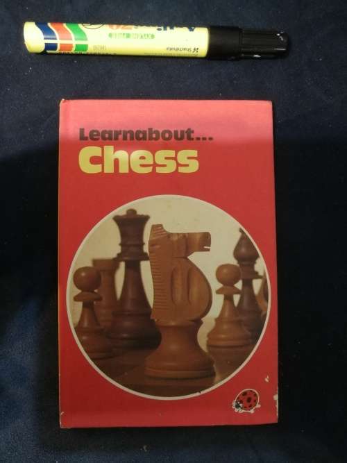 4 Books on CHESS  EDWARD LASKER PAUL LANGFIELD and USBORNE HOTSHOTS CHESS